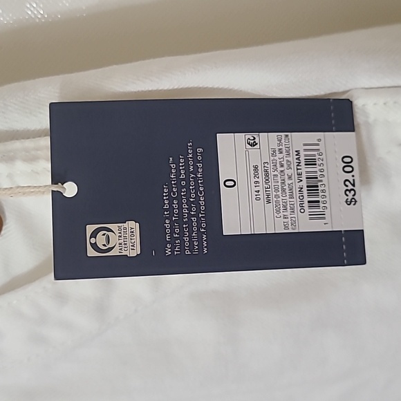 UNIVERSAL THREAD Women's White Denim Boyfriend Overall Cut-Off Shorts Sz 0 NEW - Picture 11 of 14